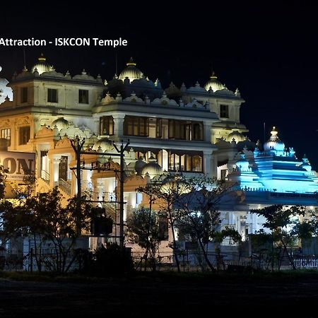 Oyo 9260 Olive Castles Inn Chennai Exterior photo