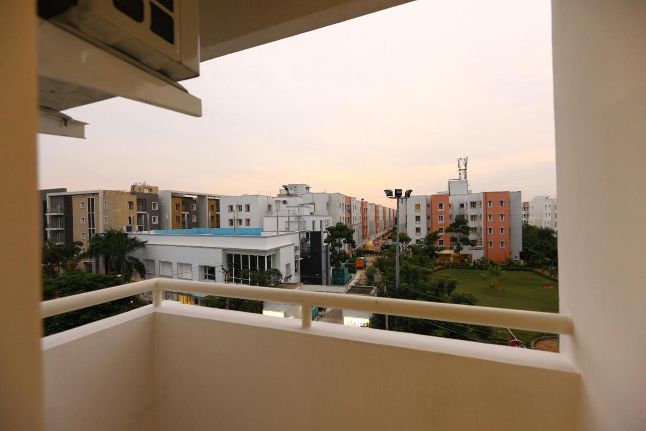 Oyo 9260 Olive Castles Inn Chennai Exterior photo