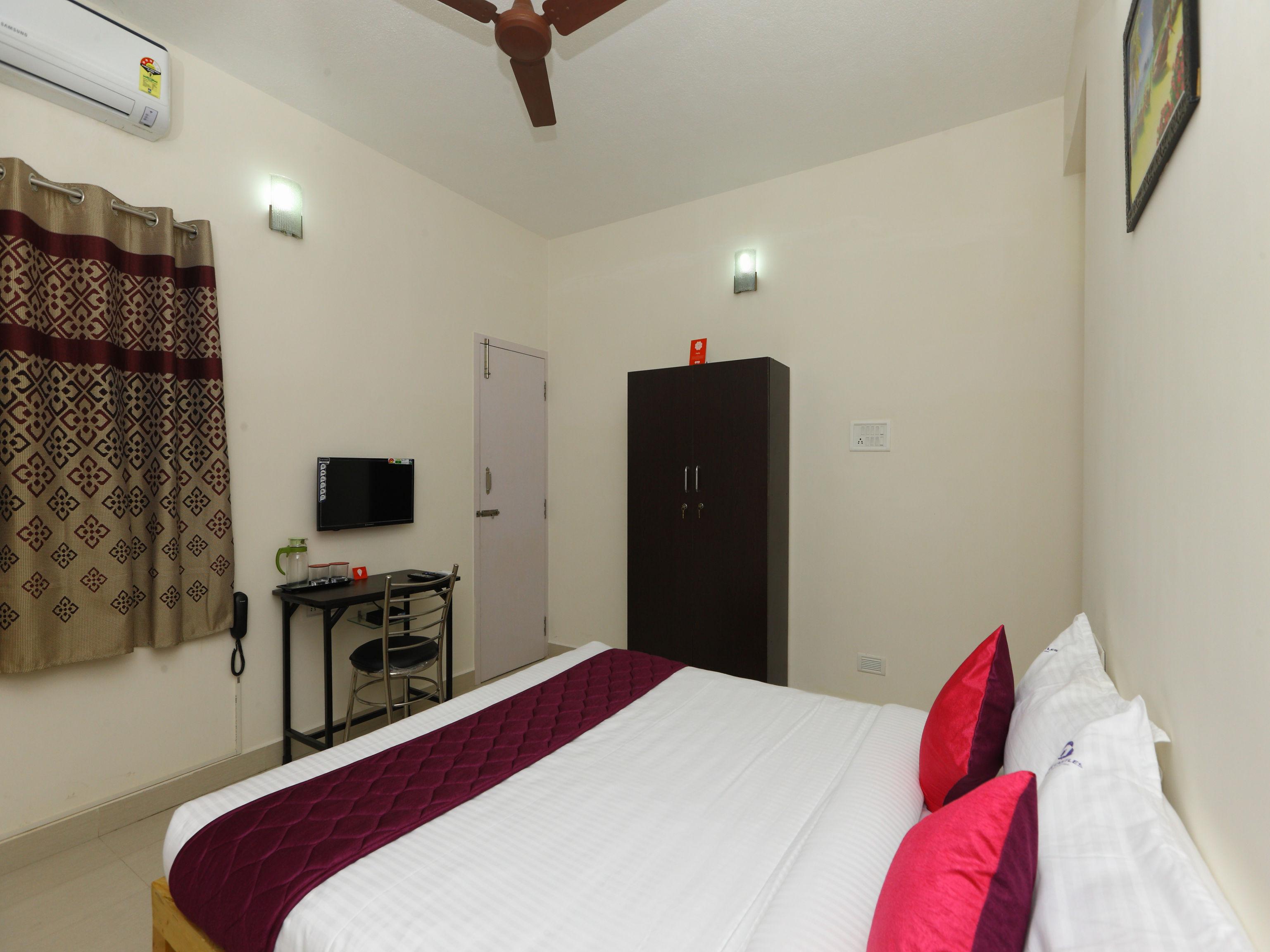 Oyo 9260 Olive Castles Inn Chennai Exterior photo